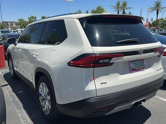 TOYOTA GRAND HIGHLANDER 2024 5TDAAAB53RS066083 image